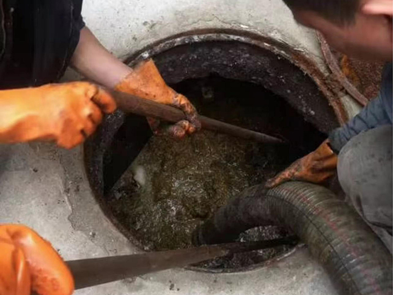 秀屿清理化粪池时如何避免沼气的危害?